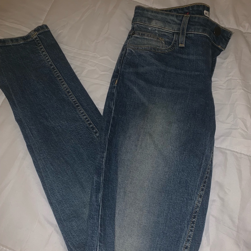 Alive and Olivia jeans